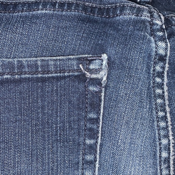 Dittos Mid Rise Jegging - Picture 3 of 4